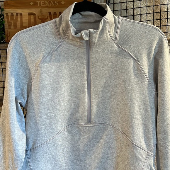 Lululemon | Peloton Always Alert 1/2 Zip Size 10 - Picture 3 of 12